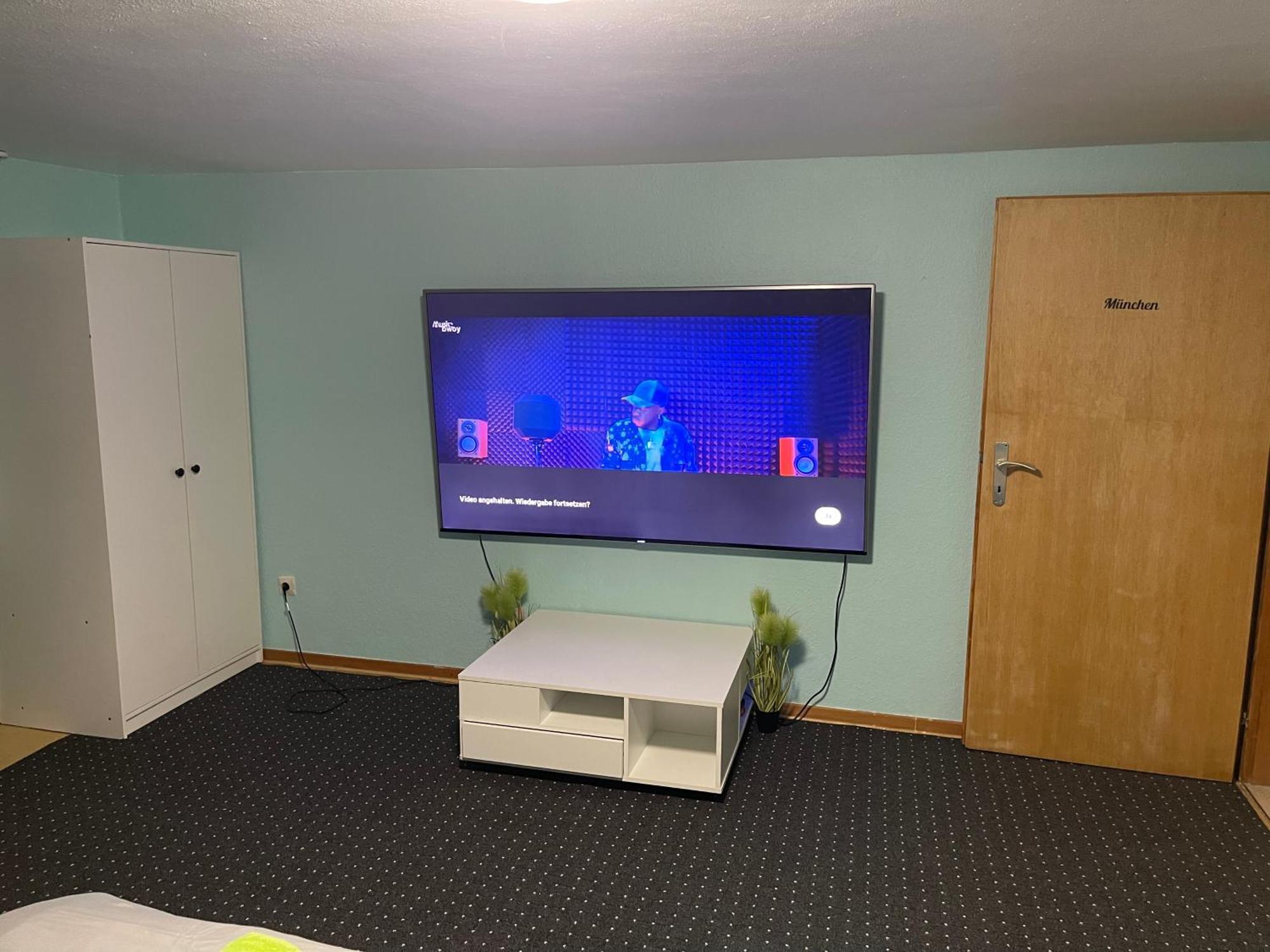 Chambre Avec 3 Lits เทรียร์ ภายนอก รูปภาพ